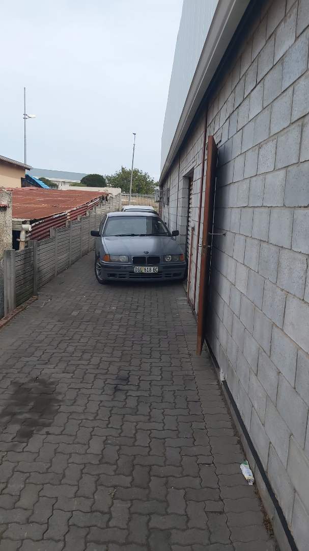 To Let commercial Property for Rent in Sidwell Eastern Cape